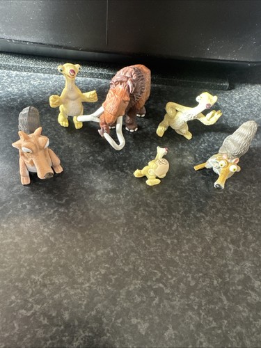 Ice age toy figures - play, set